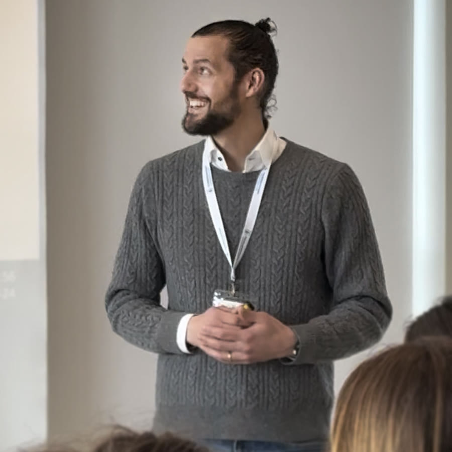 Taíno framför en grupp